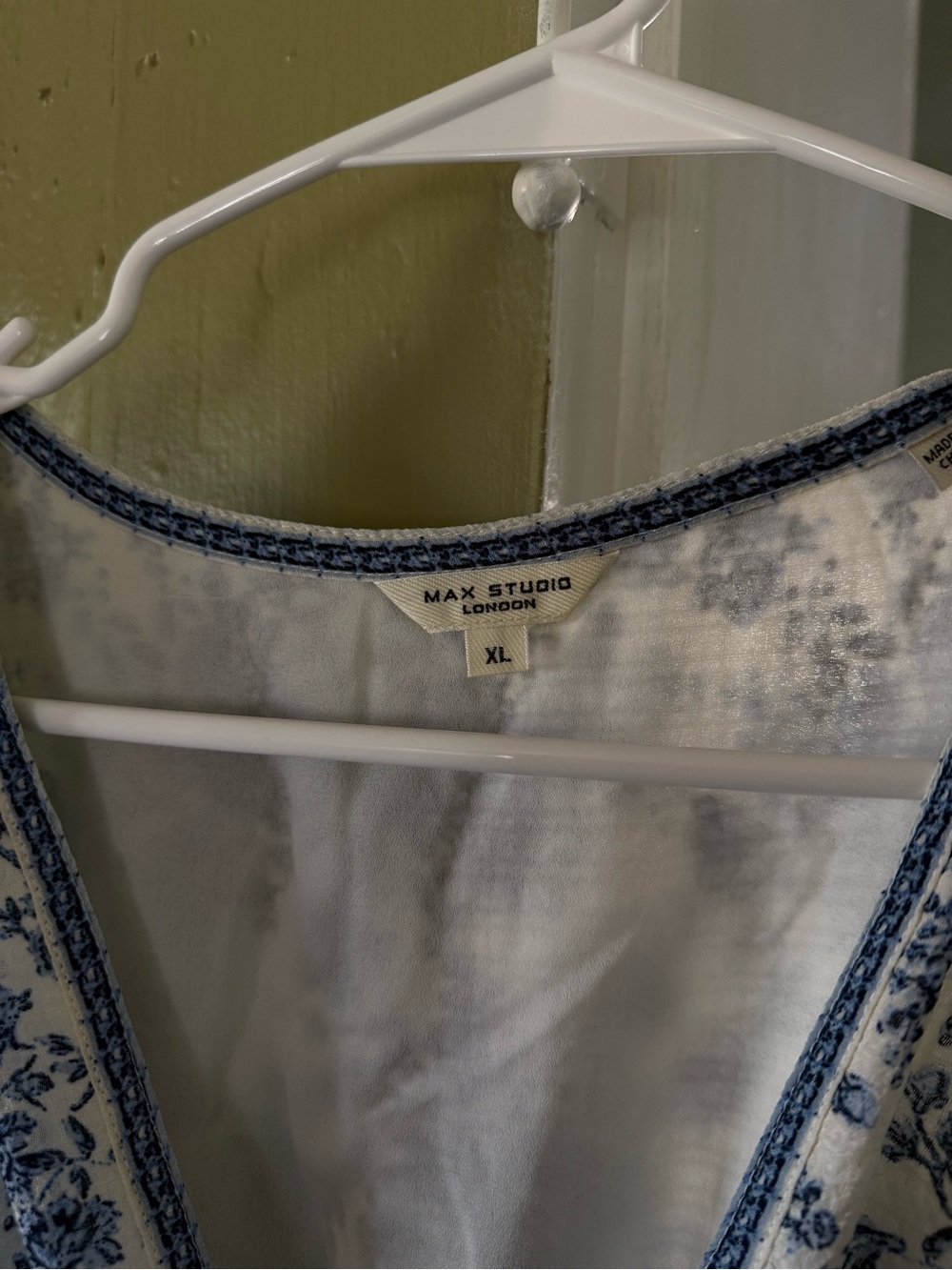 Max Studio White Dress with Blue Floral Print - Picture 2 of 3